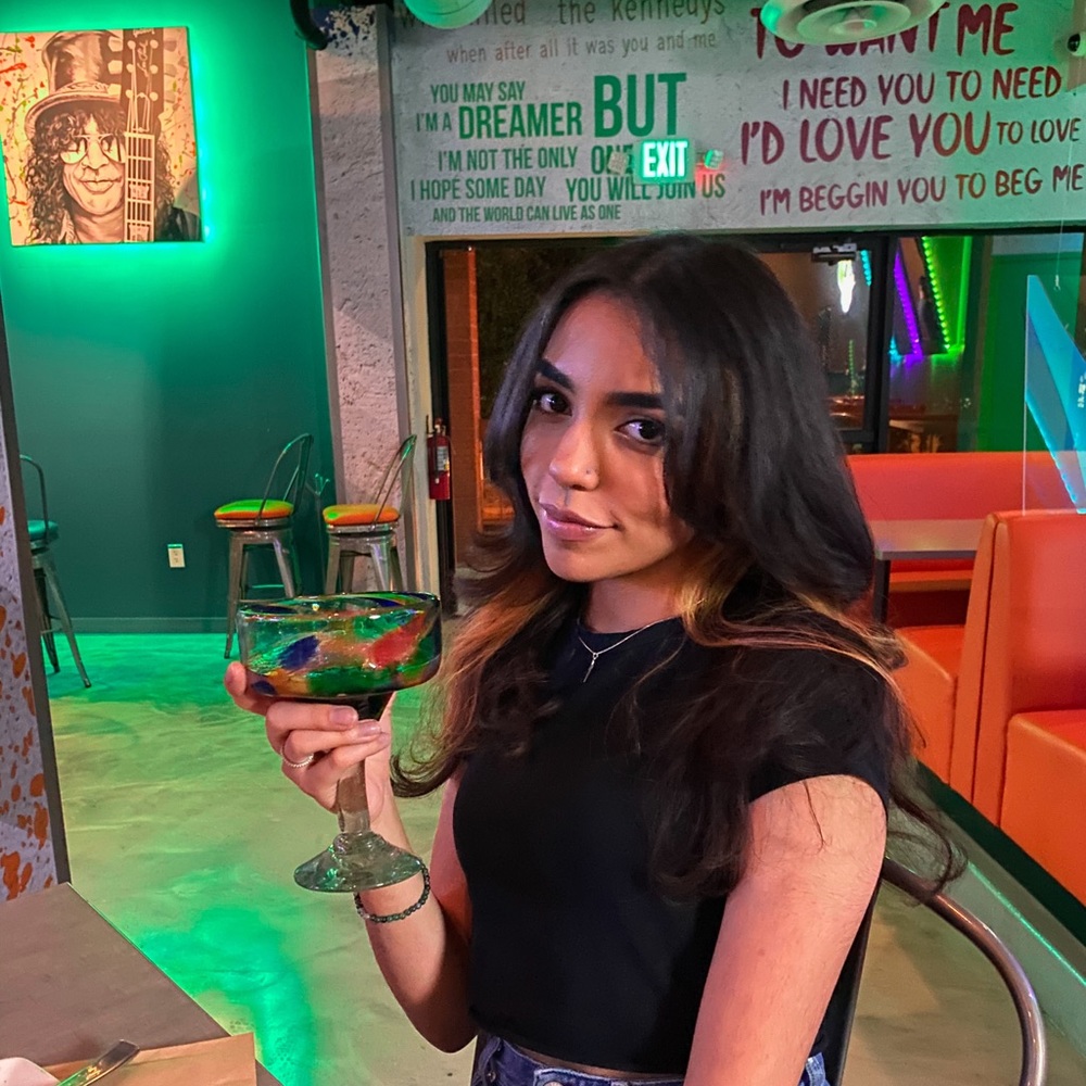 Meet your Posher, Samantha